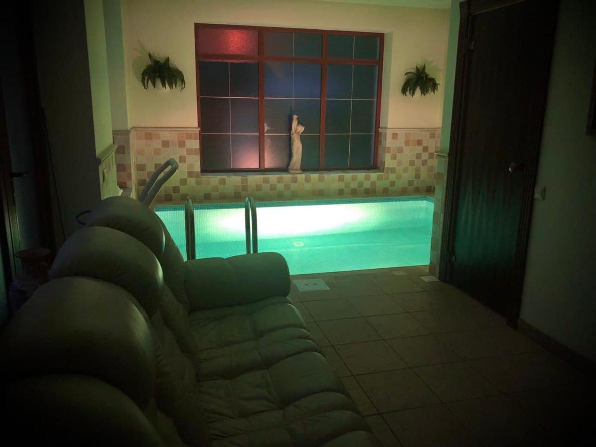 Guests House With Amazing Pool And Sauna Babite ภายนอก รูปภาพ